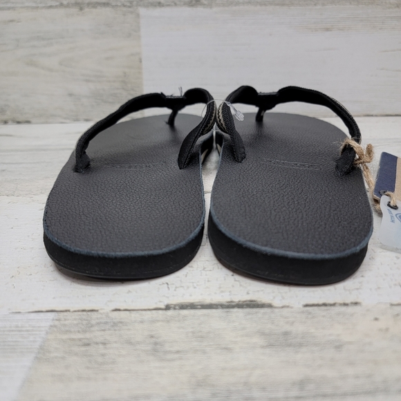 HARI MARI FIELDS PUEBLA FLIP FLOPS, SIZE 9, NWT $80 - Picture 5 of 8